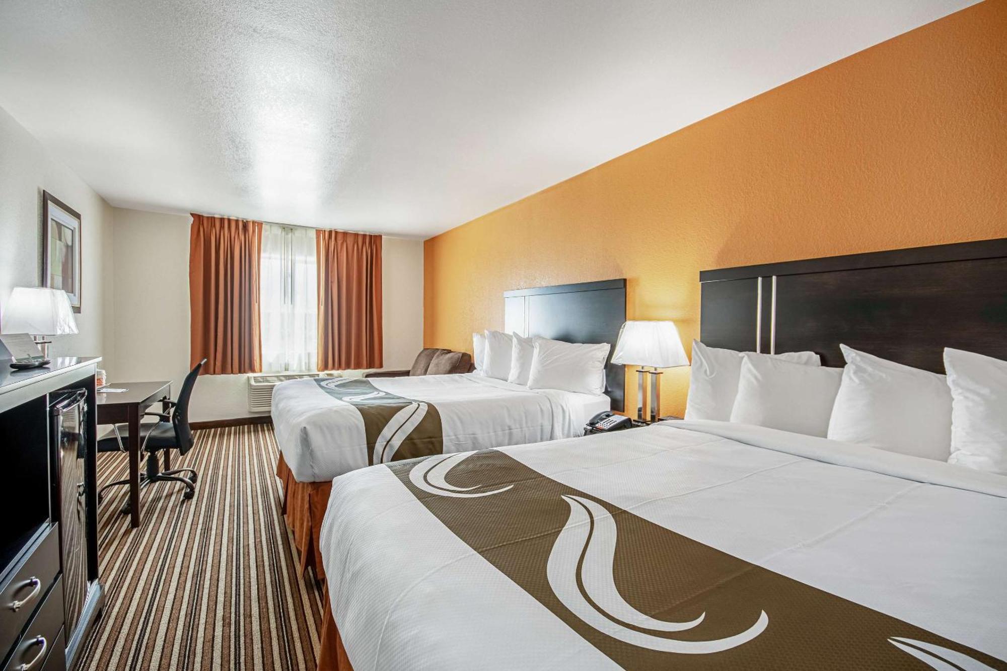 Quality Inn Dodge City Eksteriør bilde