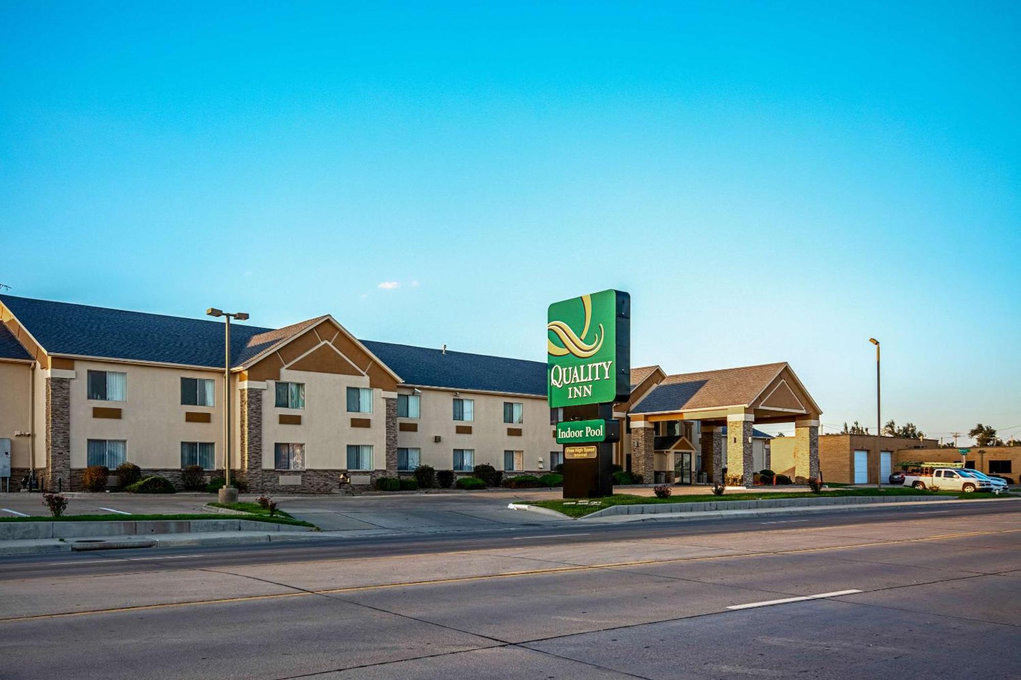 Quality Inn Dodge City Eksteriør bilde