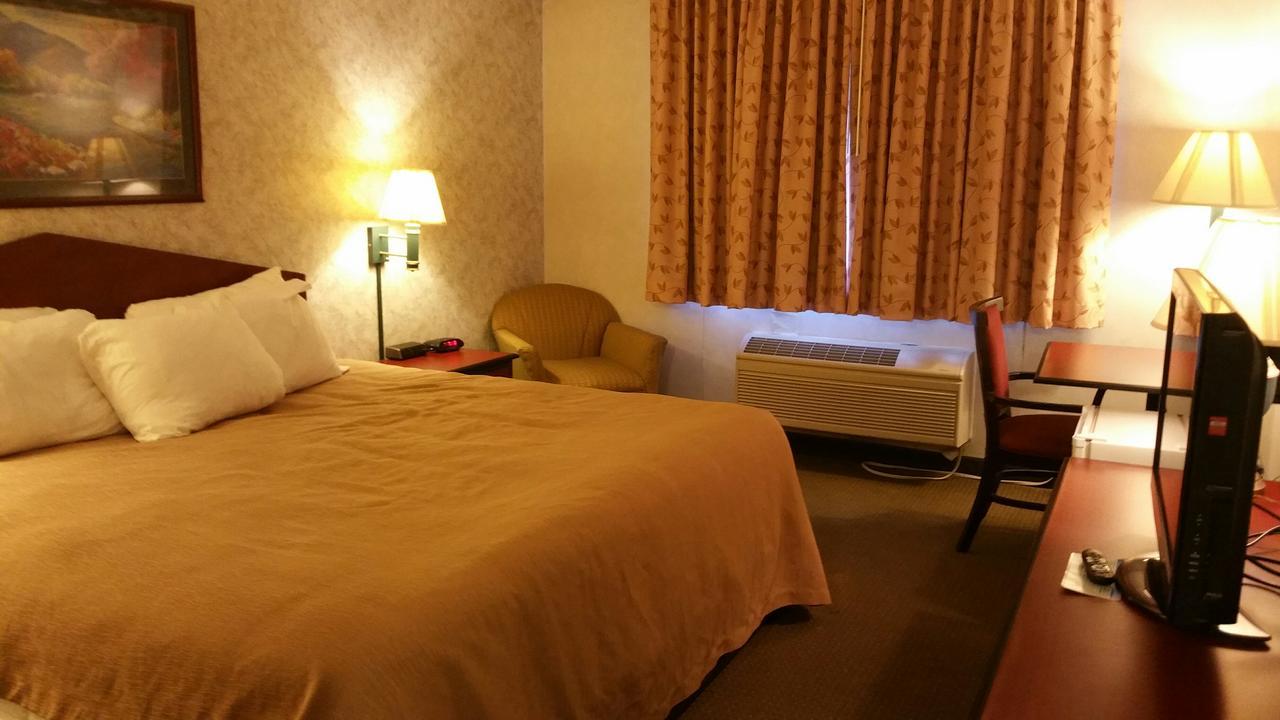 Quality Inn Dodge City Eksteriør bilde