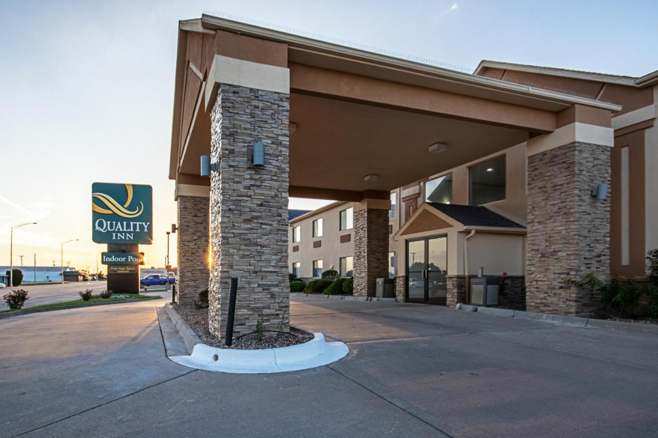 Quality Inn Dodge City Eksteriør bilde